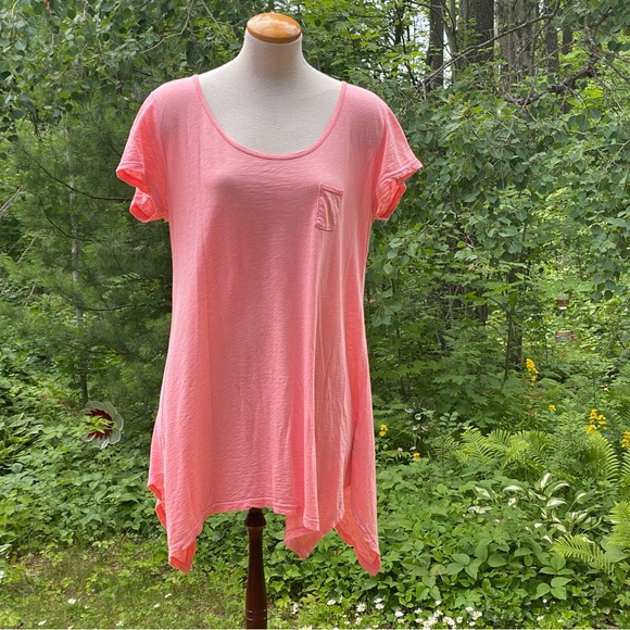 🍑 Fresh Produce waterfall tunic style t shirt. - Picture 3 of 4